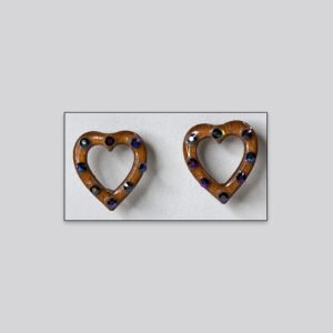 Artistic Heart Stud Earrings – Natural Wood Tone