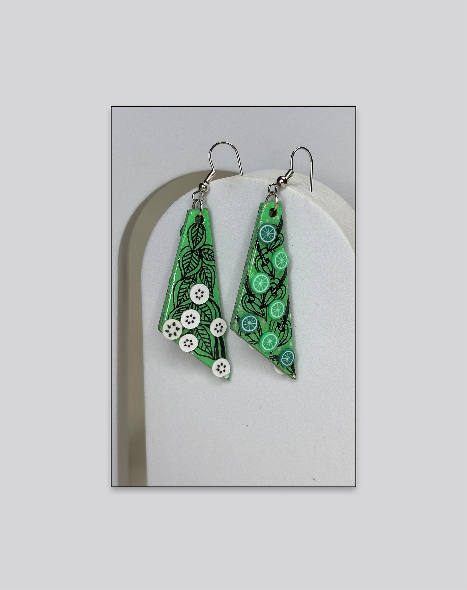 Artistic Geometric Drop Earrings – Green Botanical Design